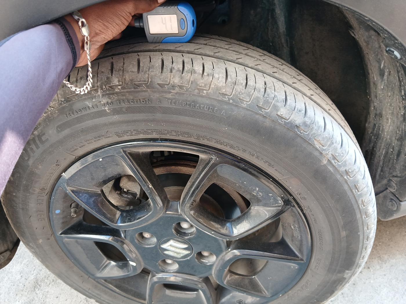 2018 Maruti IGNIS ALPHA 1.2, Petrol, Manual, 46,965 km, tyre