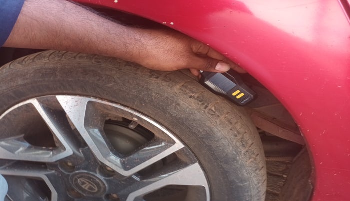 2019 Tata TIGOR XZA PLUS PETROL, Petrol, Automatic, 1,09,061 km, tyre