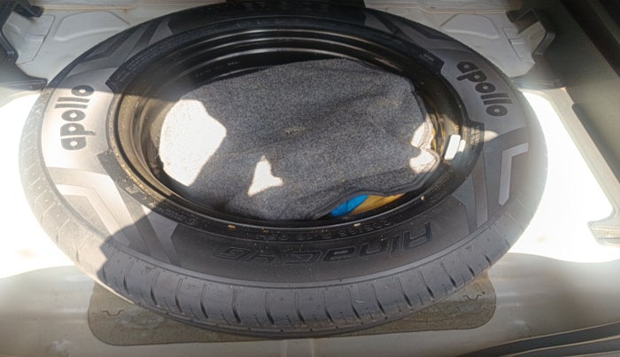 2021 Hyundai Creta SX 1.5 DIESEL, Diesel, Manual, 26,710 km, tyre