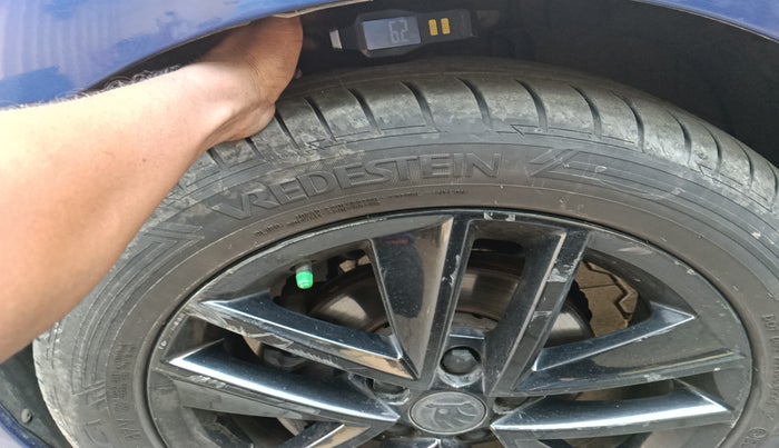 2019 Skoda Rapid AMBITION 1.5 TDI AT, Diesel, Automatic, 1,05,474 km, tyre