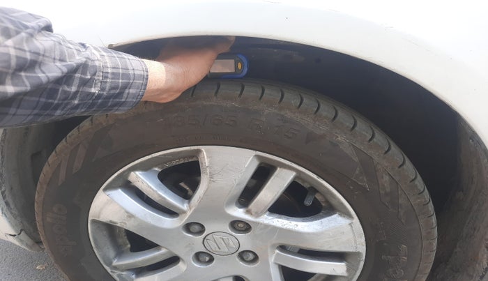 2012 Maruti Swift Dzire ZDI, Diesel, Manual, 1,74,000 km, tyre