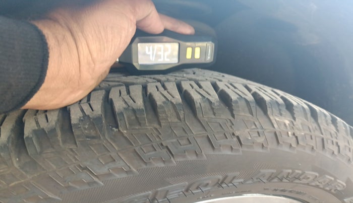 2015 Renault Duster 110 PS RXZ 4X4 MT DIESEL, Diesel, Manual, 79,032 km, tyre