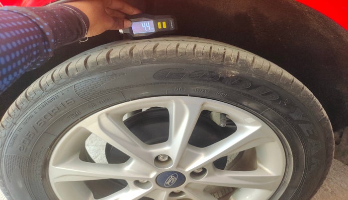 2020 Ford Ecosport TITANIUM 1.5L PETROL, Petrol, Manual, 23,896 km, tyre