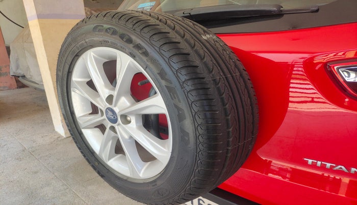 2020 Ford Ecosport TITANIUM 1.5L PETROL, Petrol, Manual, 23,896 km, tyre