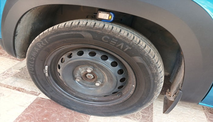 2024 Renault Kwid RXL 1.0 (O), Petrol, Manual, 22,800 km, tyre