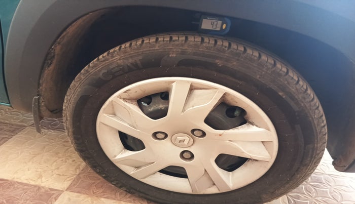 2024 Renault Kwid RXL 1.0 (O), Petrol, Manual, 22,800 km, tyre