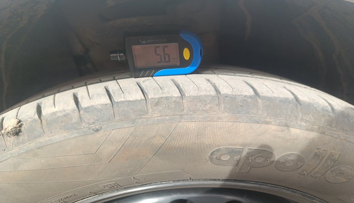 2021 Volkswagen TAIGUN TOPLINE 1.0 TSI MT, Petrol, Manual, 77,407 km, tyre