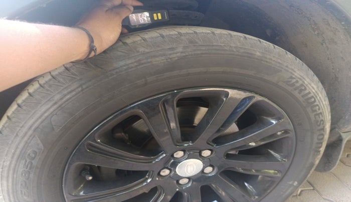 2016 Landrover DISCOVERY SPORT HSE Luxury, Diesel, Automatic, 88,847 km, tyre