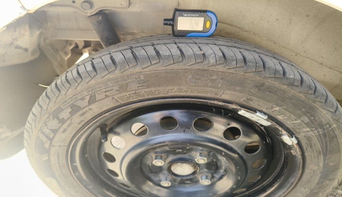 2016 Maruti Wagon R 1.0 VXI AMT, Petrol, Automatic, 88,801 km, tyre