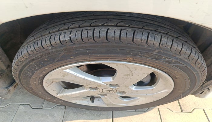 2015 Honda City 1.5L I-VTEC V MT, Petrol, Manual, 41,001 km, tyre