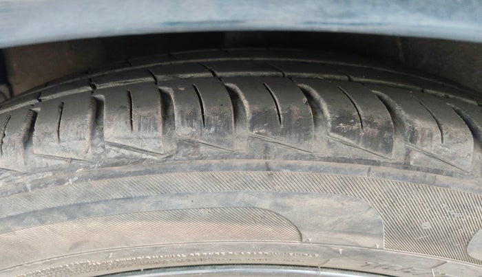 2019 Hyundai GRAND I10 NIOS SPORTZ AMT 1.2 KAPPA VTVT, Petrol, Automatic, 13,639 km, tyre