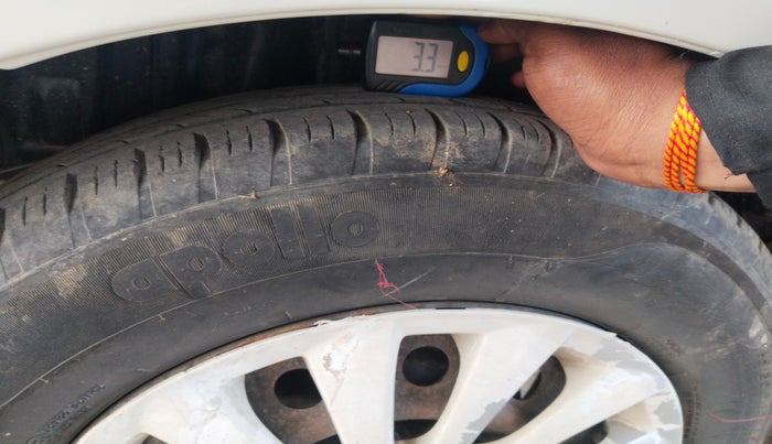 2016 Maruti Swift Dzire VXI, Petrol, Manual, 92,921 km, tyre