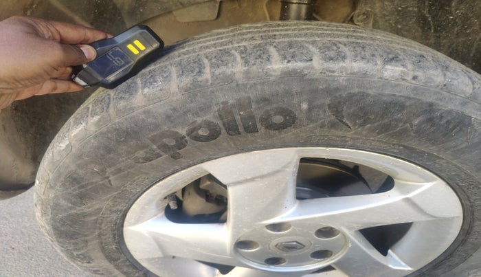 2014 Renault Duster 85 PS RXL DIESEL, Diesel, Manual, 83,882 km, tyre