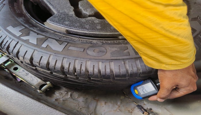 2016 Maruti S Cross ZETA 1.3, Diesel, Manual, 88,804 km, tyre