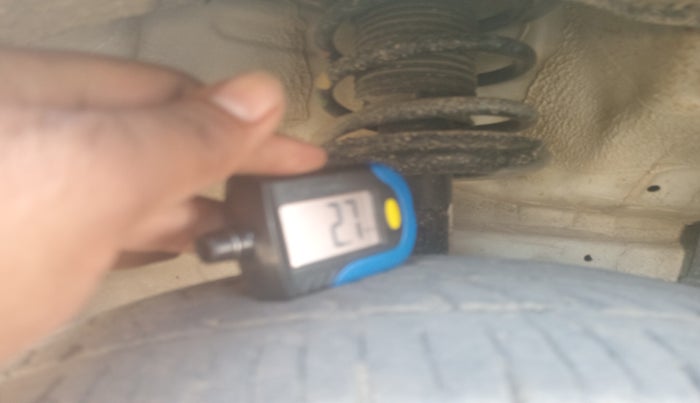2014 Maruti Swift Dzire VDI, Diesel, Manual, 1,18,070 km, tyre