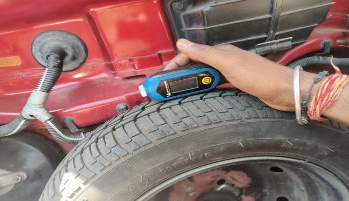 2015 Tata Nano TWIST XT, Petrol, Manual, 17,231 km, tyre