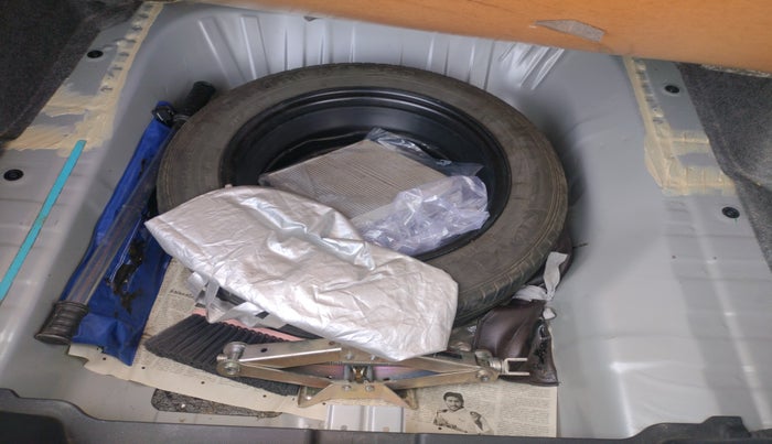 2022 Honda City 1.5L I-VTEC V MT 4TH GEN, Petrol, Manual, 26,581 km, tyre