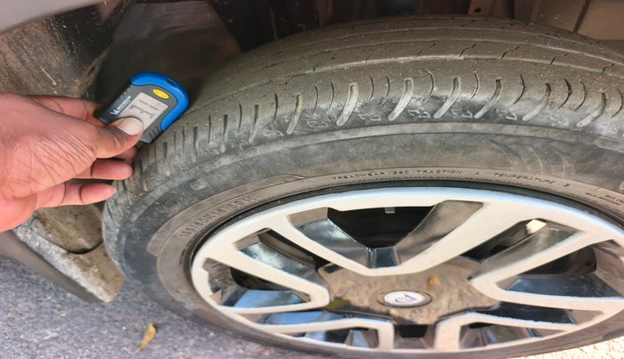 2023 Renault Kiger RXT MT, Petrol, Manual, 15,833 km, tyre