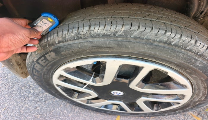 2023 Renault Kiger RXT MT, Petrol, Manual, 15,833 km, tyre