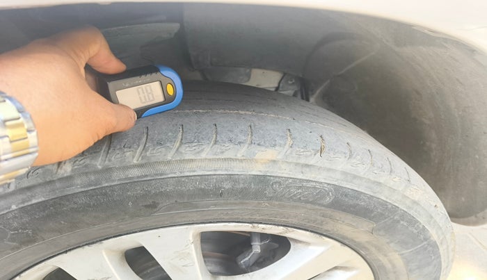 2013 Renault Duster 85 PS RXE DIESEL, Diesel, Manual, 1,17,983 km, tyre