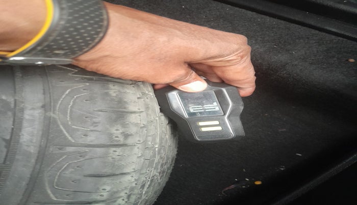 2024 Jeep Compass LIMITED (O) 2.0 DIESEL AT FWD, Diesel, Automatic, 37,355 km, tyre