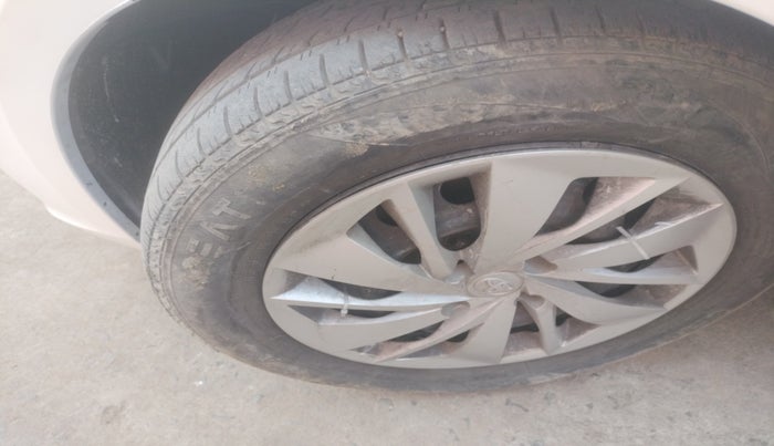 2016 Maruti Ertiga VDI SHVS, Diesel, Manual, 38,732 km, tyre