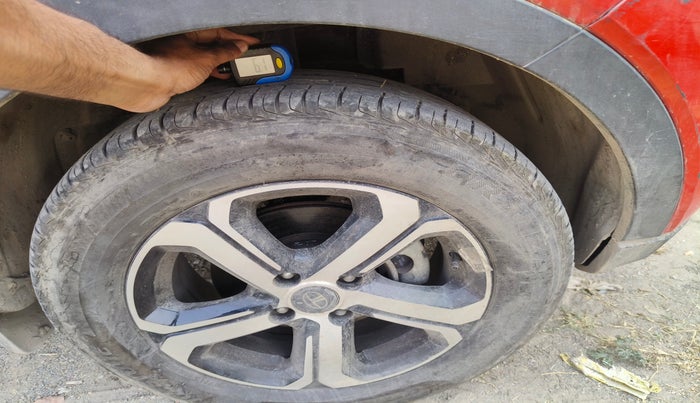 2022 Tata NEXON XZ PLUS PETROL, Petrol, Manual, 15,392 km, tyre