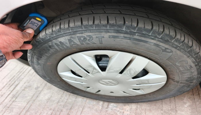 2021 Maruti Alto VXI, Petrol, Manual, 21,896 km, tyre
