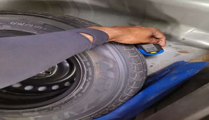 2019 Honda Amaze 1.2L I-VTEC V, Petrol, Manual, 60,942 km, tyre