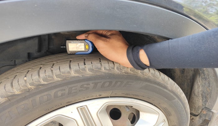 2019 Tata NEXON XM PETROL, Petrol, Manual, 90,294 km, tyre