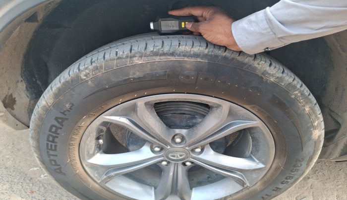 2022 Tata Harrier XT PLUS 2.0L KRYOTEC, Diesel, Manual, 66,806 km, tyre