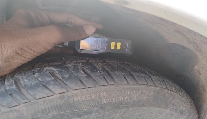 2018 Tata Zest XE 75PS DIESEL, Diesel, Manual, 68,000 km, tyre