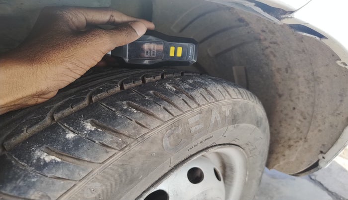 2018 Tata Zest XE 75PS DIESEL, Diesel, Manual, 68,000 km, tyre