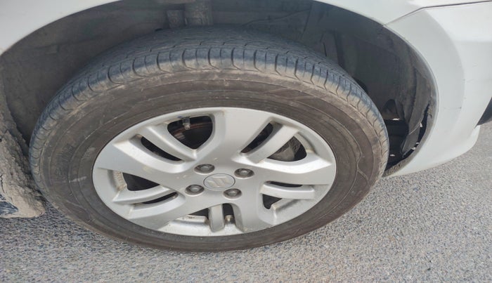 2014 Maruti Swift Dzire ZDI, Diesel, Manual, 1,37,247 km, tyre