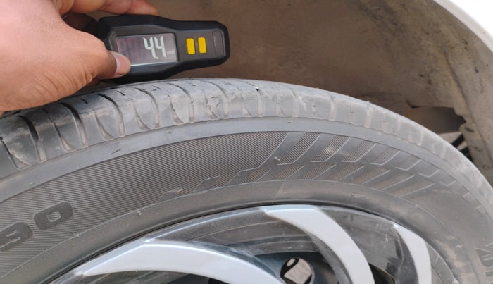 2014 Maruti Wagon R 1.0 VXI, Petrol, Manual, 91,381 km, tyre