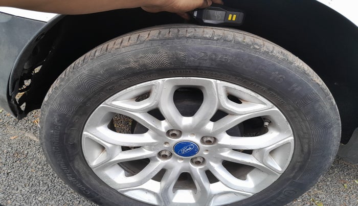 2016 Ford Ecosport TITANIUM 1.5L DIESEL, Diesel, Manual, 1,01,768 km, tyre