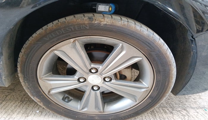 2019 Hyundai Verna 1.4 EX PETROL, Petrol, Manual, 1,14,533 km, tyre