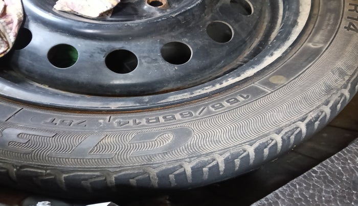 2013 Maruti Wagon R Stingray LXI, Petrol, Manual, 28,605 km, tyre