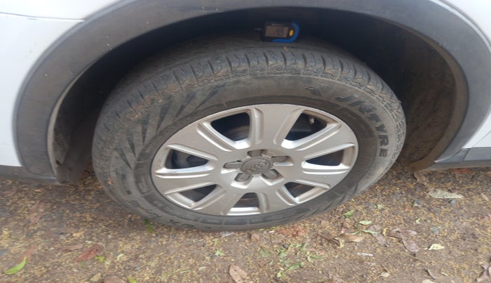 2014 Audi Q3 30 TDI MT S EDITION, Diesel, Manual, 88,189 km, tyre