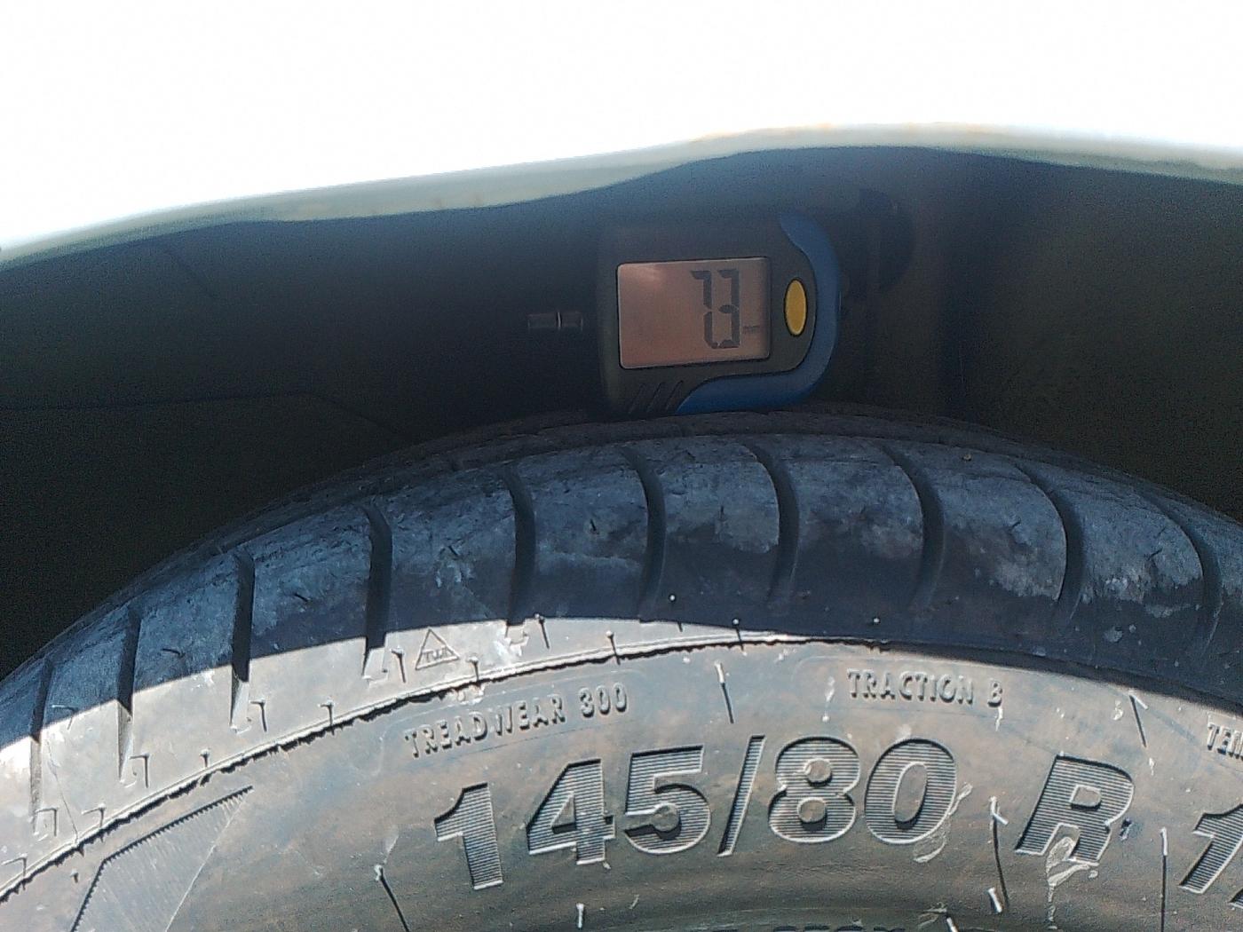 2011 Maruti Alto LXI, Petrol, Manual, 76,738 km, tyre