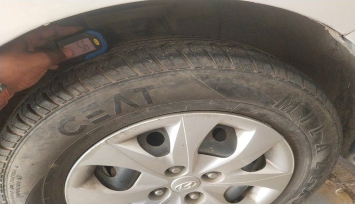 2016 Hyundai Elite i20 SPORTZ 1.4 CRDI, Diesel, Manual, 1,66,658 km, tyre