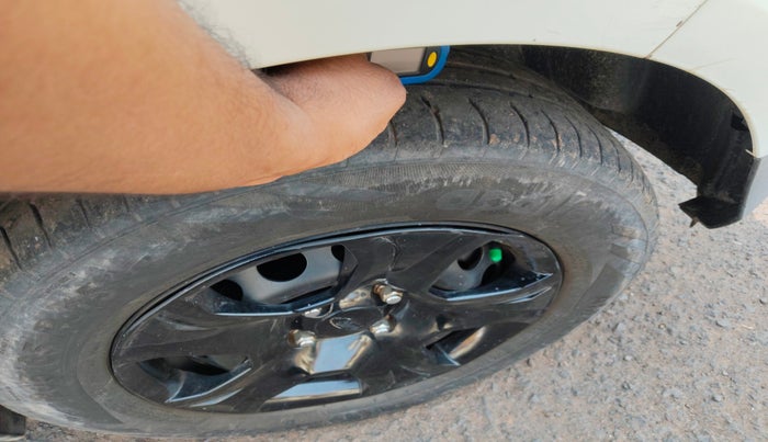 2016 Ford Ecosport TREND 1.5L PETROL, Petrol, Manual, 11,111 km, tyre