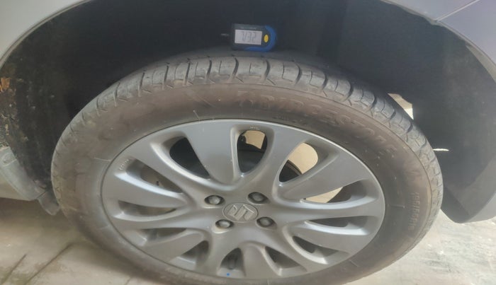 2016 Maruti Baleno ZETA CVT PETROL 1.2, Petrol, Automatic, 58,462 km, tyre