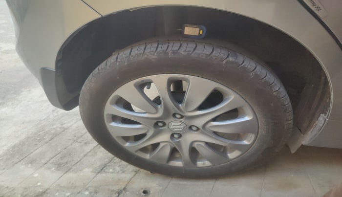 2016 Maruti Baleno ZETA CVT PETROL 1.2, Petrol, Automatic, 58,462 km, tyre