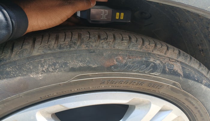 2021 KIA SONET HTK PLUS 1.2, Petrol, Manual, 59,060 km, tyre