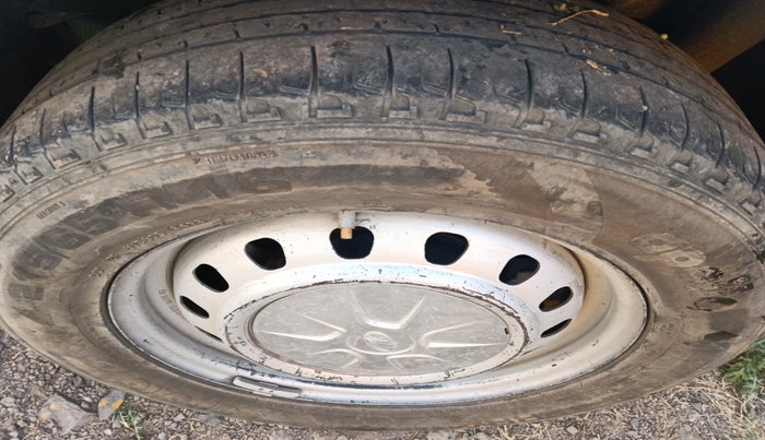 2018 Mahindra MARAZZO M2 7STR, Diesel, Manual, 2,76,202 km, tyre