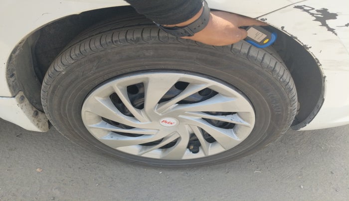 2013 Maruti Ertiga VDI, Diesel, Manual, 1,26,950 km, tyre