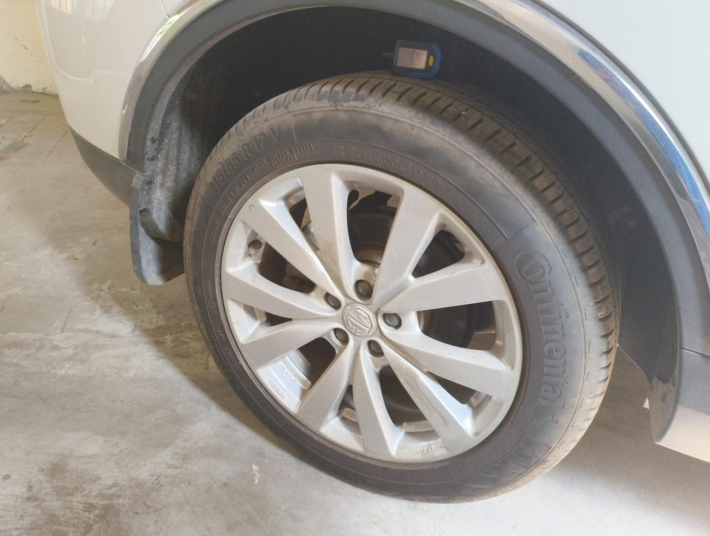 2023 MG ASTOR SMART 1.5 CVT, Petrol, Automatic, 5,829 km, tyre