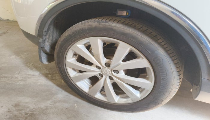 2023 MG ASTOR SMART 1.5 CVT, Petrol, Automatic, 5,829 km, tyre