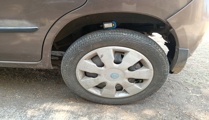 2010 Maruti Zen Estilo VXI, Petrol, Manual, 54,591 km, tyre